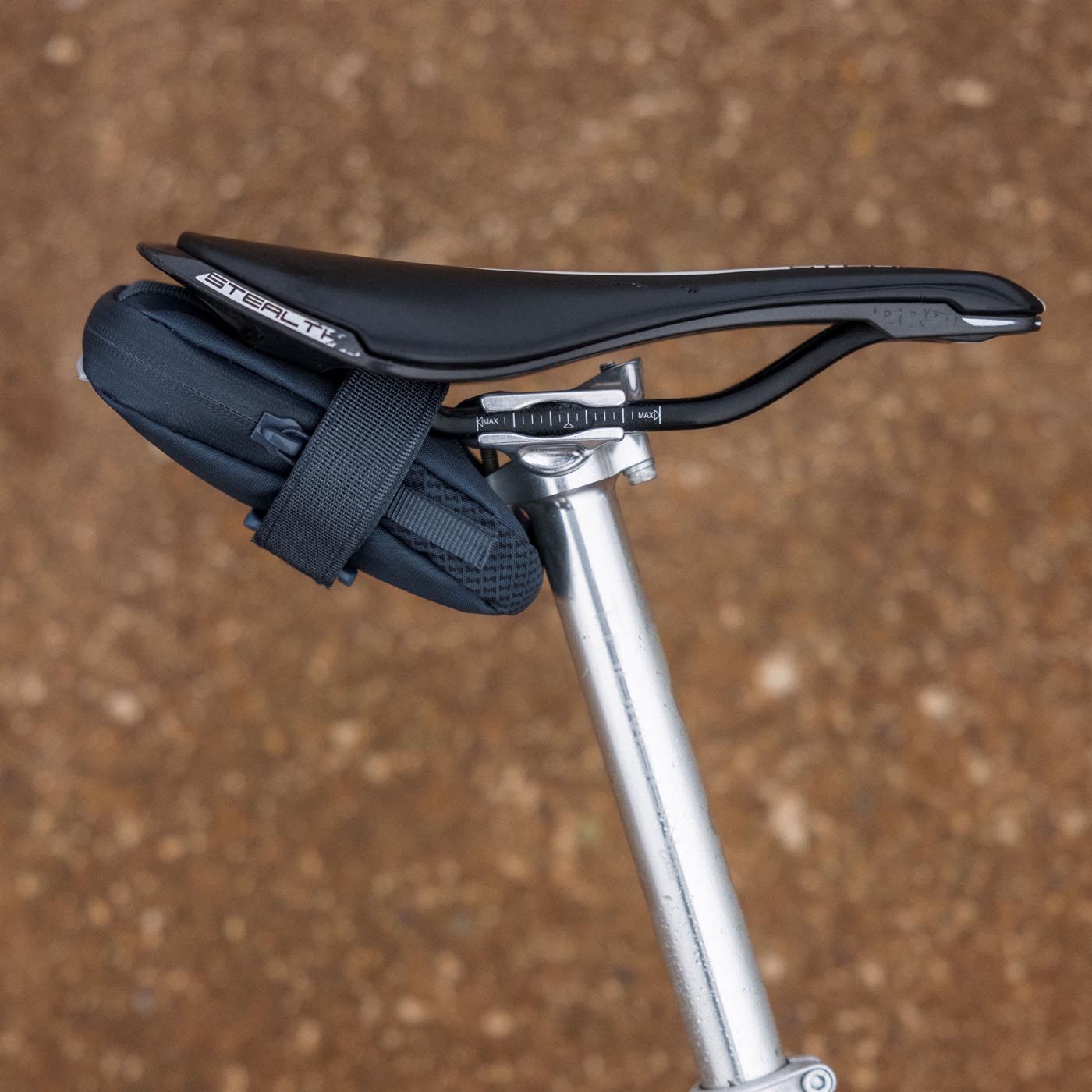 Road cycling & gravel saddle bag - waterproof - Fizik